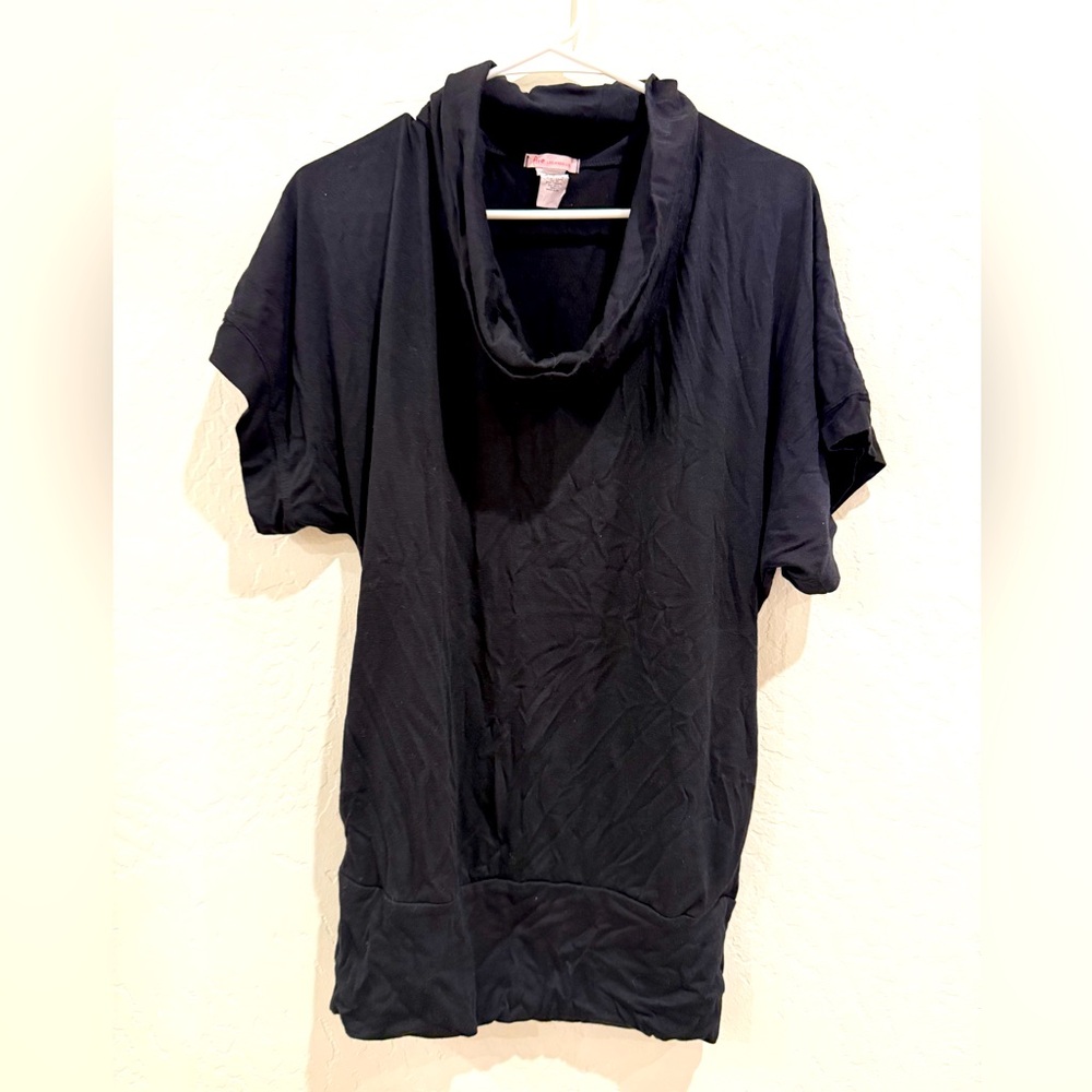 Fire cowl neck women’s s/s size L
